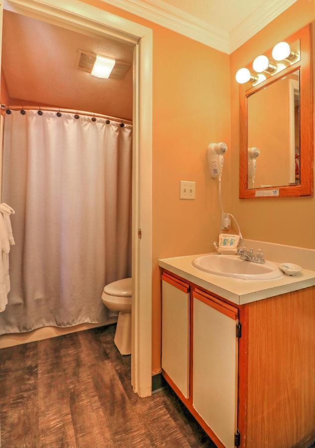 וולס Sea Mist Resort Motel מראה חיצוני תמונה